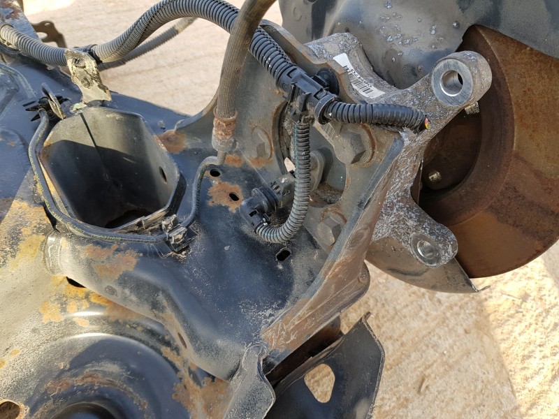 Recambio de puente trasero para peugeot 3008 gt line referencia OEM IAM 9833974980   Recambio de puente trasero para peugeot 3008 gt line referencia OEM IAM 9833974980