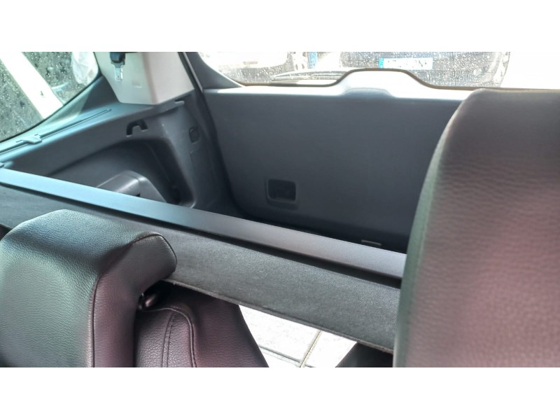 peugeot 5008 del año 2015