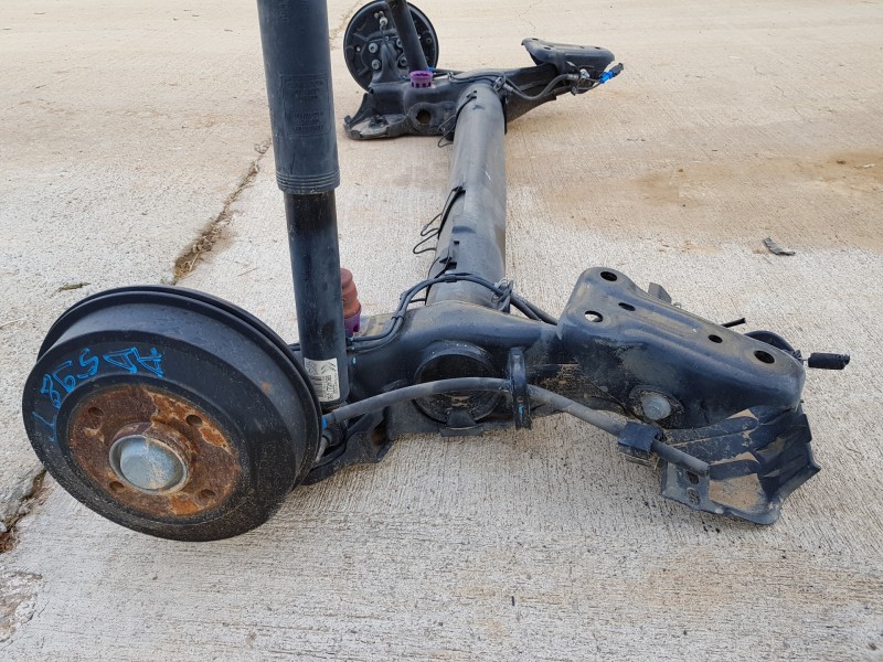 Recambio de puente trasero para peugeot 208 active referencia OEM IAM 1607197280   Recambio de puente trasero para peugeot 208 active referencia OEM IAM 1607197280