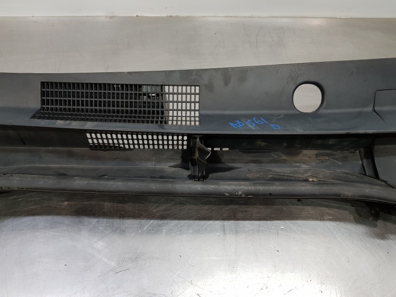 Recambio de torpedo para toyota c-hr hybrid referencia OEM IAM 55708F4010 55708F4010 55708F4020