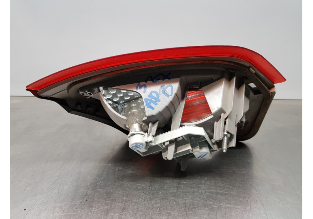 Recambio de piloto trasero derecho interior para ford mondeo ber. (ca2) trend referencia OEM IAM 1486766 7S7113A602NF  Recambio de piloto trasero derecho interior para ford mondeo ber. (ca2) trend referencia OEM IAM 1486766 7S7113A602NF