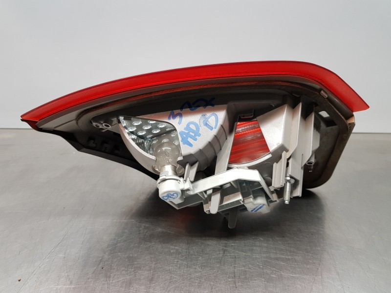 Recambio de piloto trasero derecho interior para ford mondeo ber. (ca2) trend referencia OEM IAM 1486766 7S7113A602NF  Recambio de piloto trasero derecho interior para ford mondeo ber. (ca2) trend referencia OEM IAM 1486766 7S7113A602NF