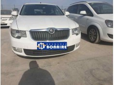 skoda superb combi (3t5) del año 2013