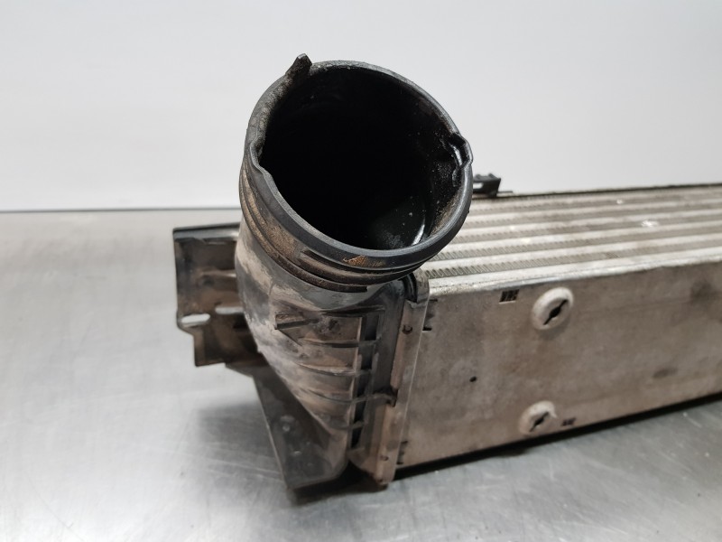 Recambio de intercooler para bmw serie 1 coupe (e82) 123d referencia OEM IAM 17517798788 7798788  Recambio de intercooler para bmw serie 1 coupe (e82) 123d referencia OEM IAM 17517798788 7798788