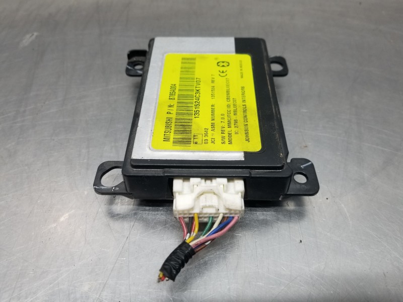 Recambio de modulo electronico para mitsubishi outlander (cw0) challenge referencia OEM IAM 8785A004  