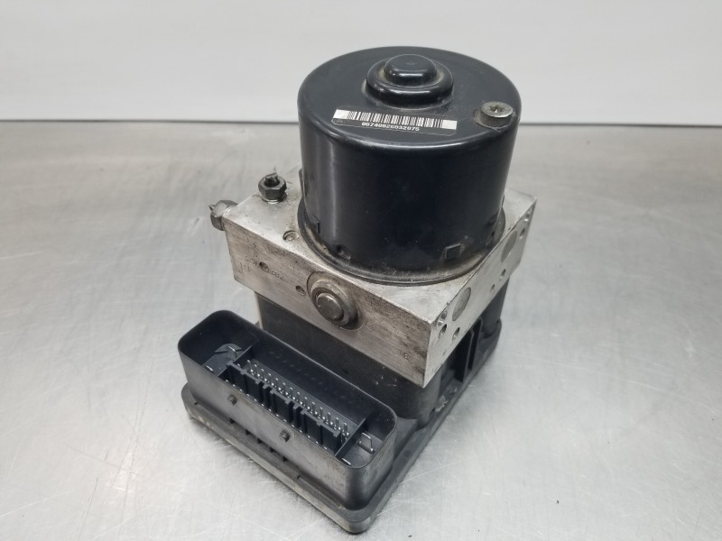 Recambio de abs para mitsubishi outlander (cw0) challenge referencia OEM IAM 4670A340 06210209344 06210951003