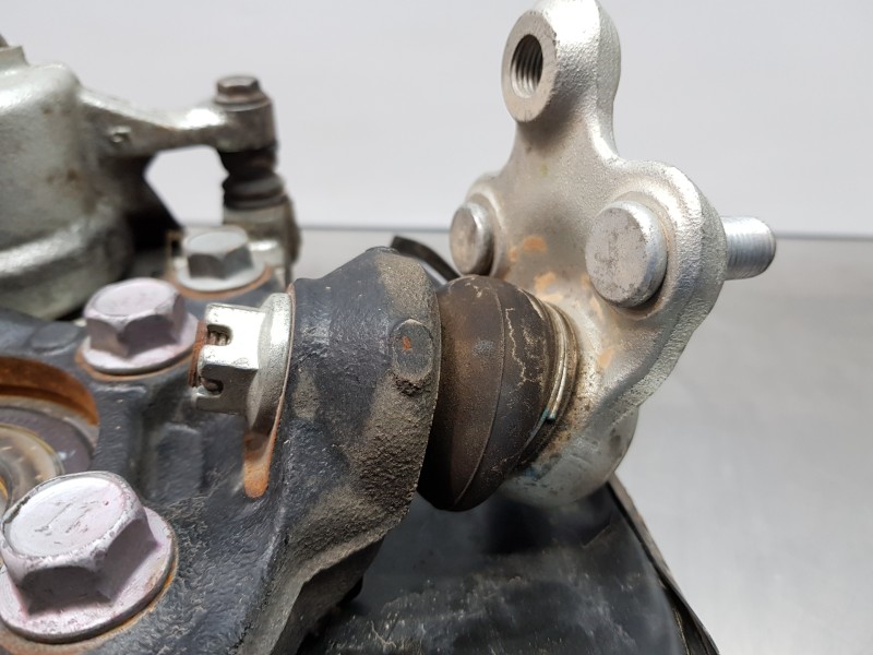 Recambio de mangueta delantera derecha para toyota corolla (e21) style referencia OEM IAM 4321102410  