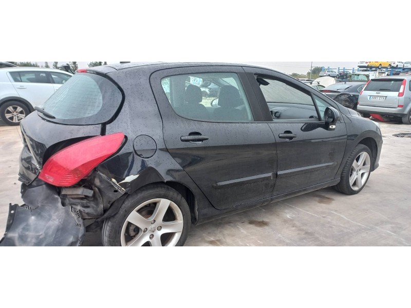 peugeot 308 del año 2008
