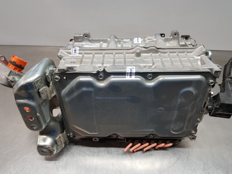 Recambio de bateria para toyota corolla (e21) style referencia OEM IAM G920049136 G920047331 