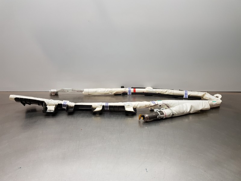 Recambio de airbag cortina delantero derecho para toyota c-hr hybrid referencia OEM IAM 62170F4010 629812400D 