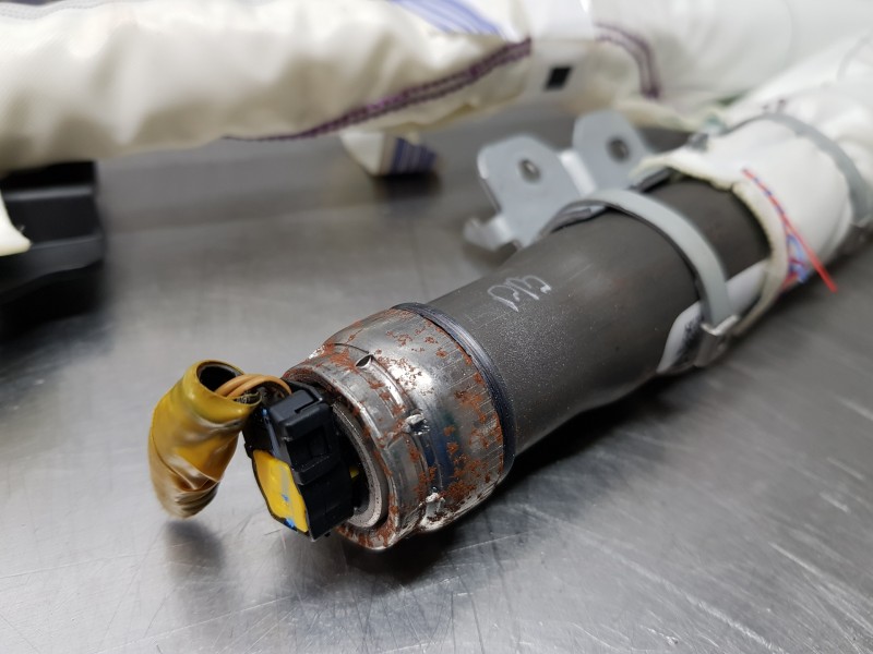 Recambio de airbag cortina delantero derecho para toyota c-hr hybrid referencia OEM IAM 62170F4010 629812400D 