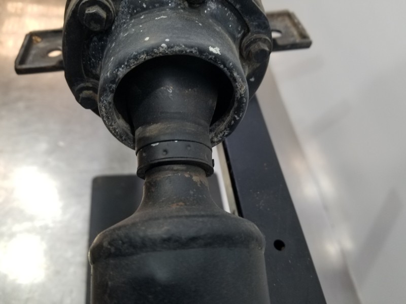 Recambio de transmision central para ssangyong rodius ii referencia OEM IAM 3320021850  