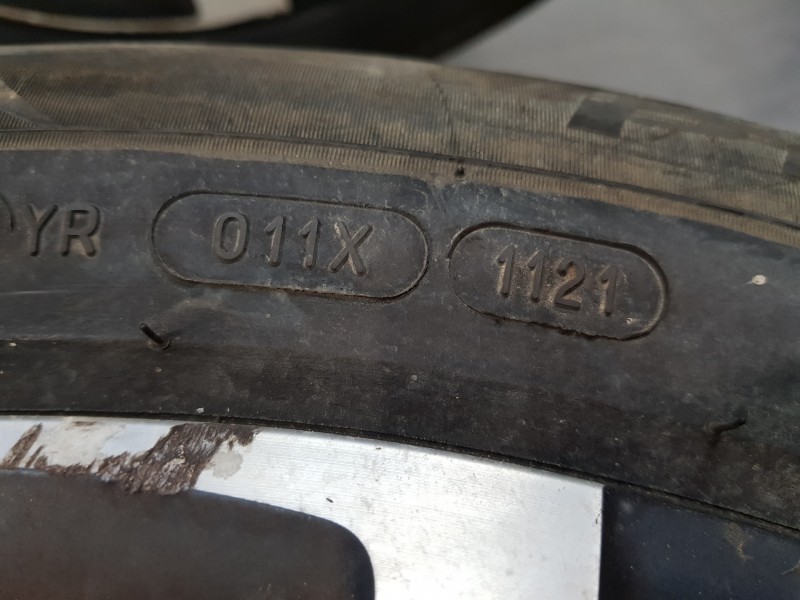 Recambio de juego llantas para peugeot 3008 gt line referencia OEM IAM 98096873EH 9809687377 