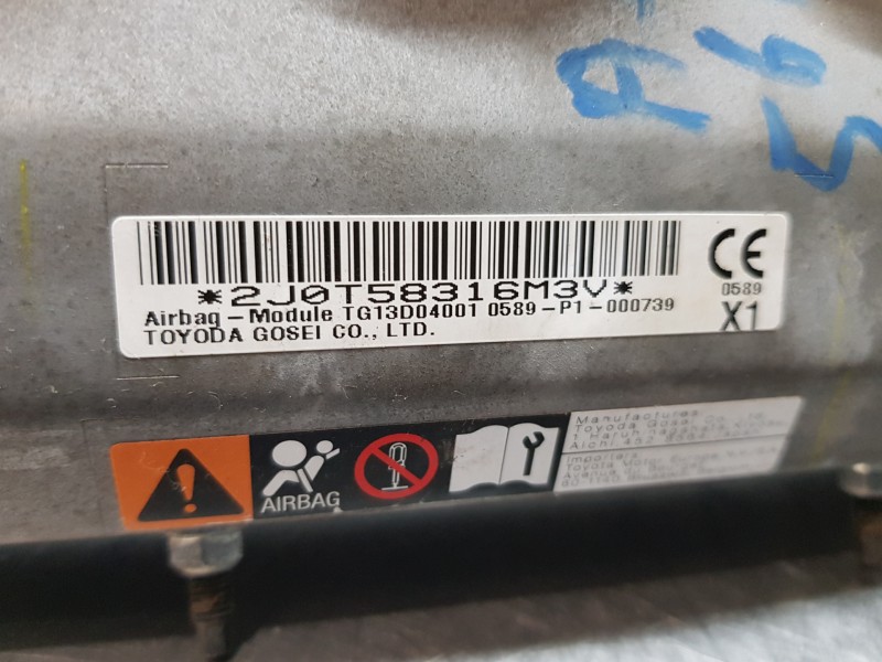 Recambio de kit airbag para toyota c-hr hybrid referencia OEM IAM 55401F4010C2 45130F4030XX 73960F4010