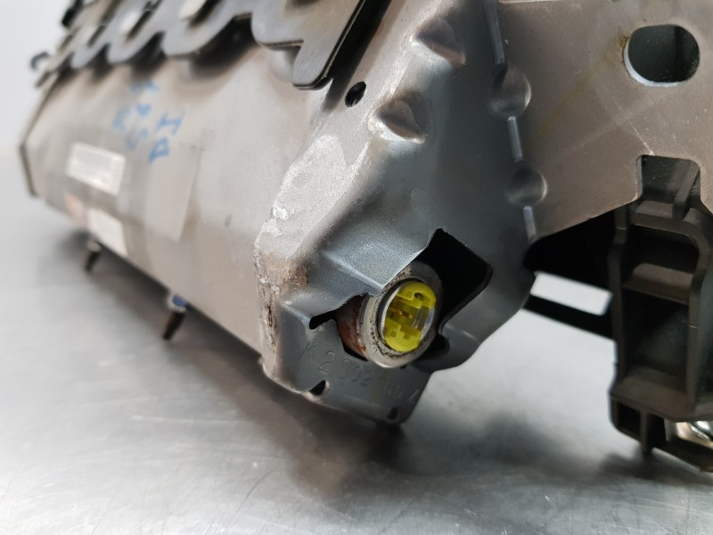 Recambio de kit airbag para toyota c-hr hybrid referencia OEM IAM 55401F4010C2 45130F4030XX 73960F4010