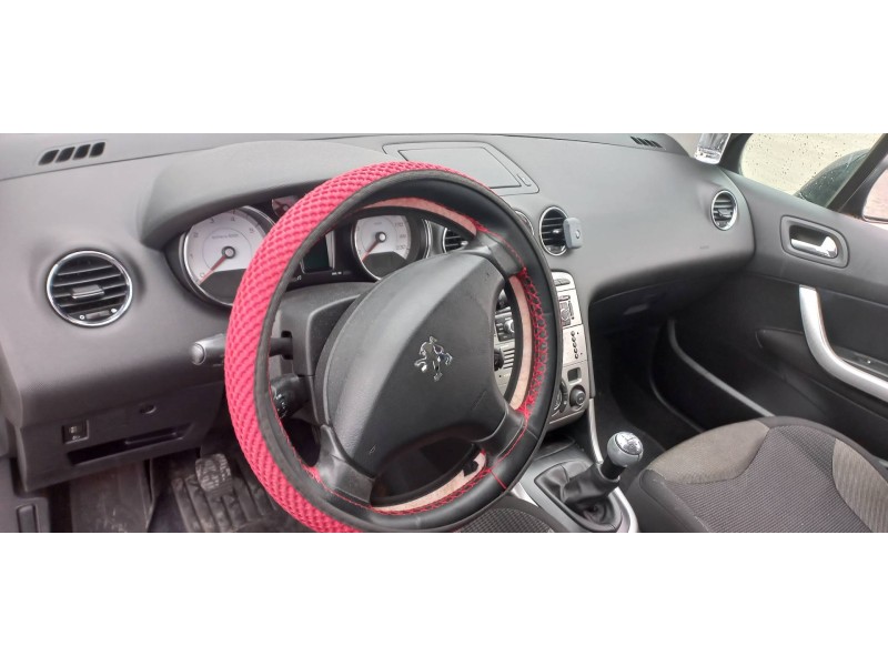 peugeot 308 del año 2008