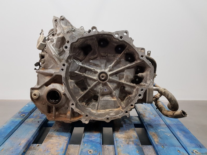 Recambio de caja cambios para toyota c-hr hybrid referencia OEM IAM 3090047110  