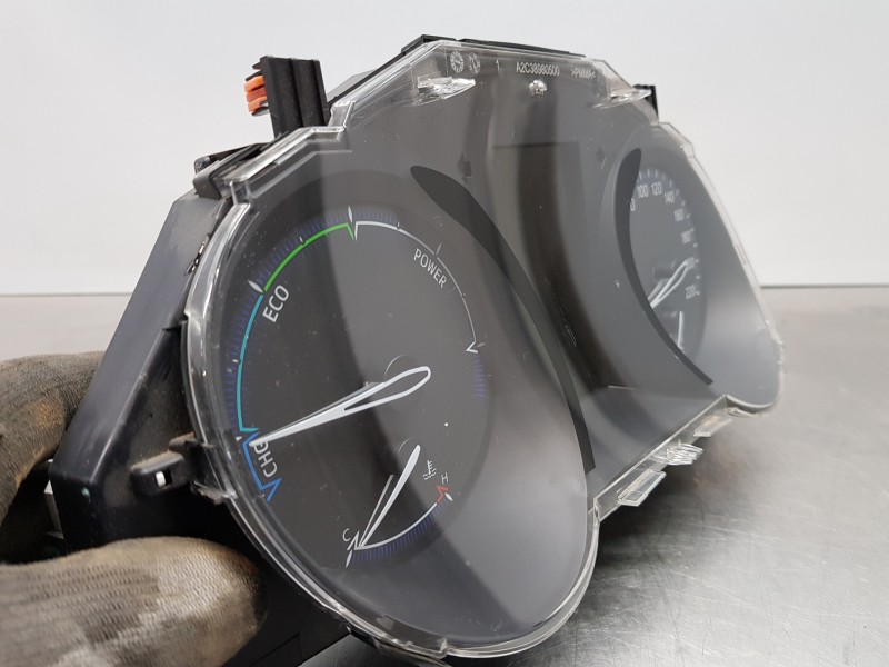 Recambio de cuadro instrumentos para toyota c-hr hybrid referencia OEM IAM 83800F4240  