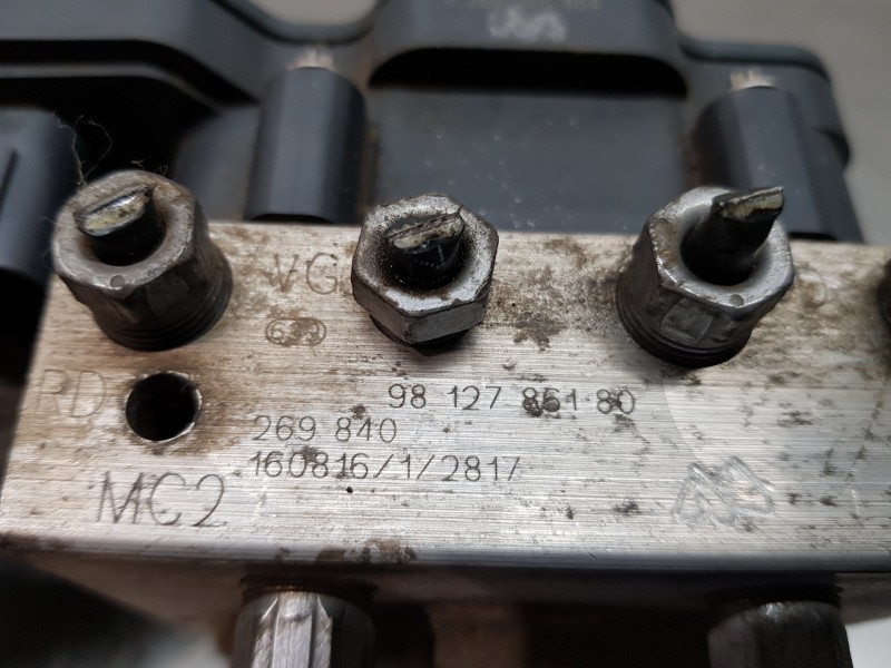 Recambio de abs para peugeot 3008 gt line referencia OEM IAM 9819942280 9812786180 0265556454 Recambio de abs para peugeot 3008 gt line referencia OEM IAM 9819942280 9812786180 0265556454