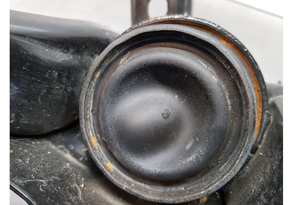Recambio de soporte motor derecho para toyota corolla (e21) style referencia OEM IAM 123050T332  