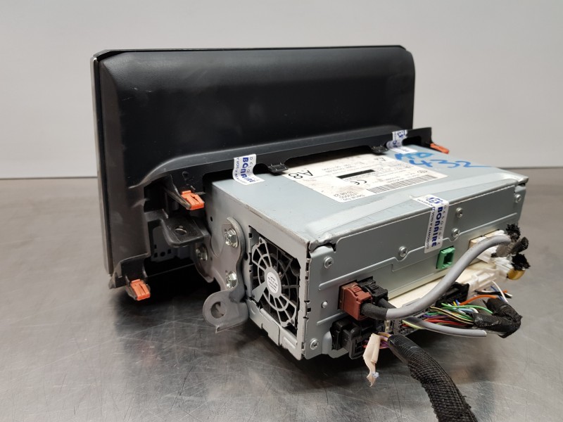 Recambio de pantalla multifuncion para toyota corolla (e21) style referencia OEM IAM 8614002A81  