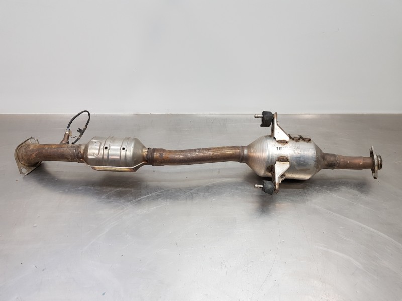 Recambio de catalizador para toyota c-hr hybrid referencia OEM IAM 174100TA90 TL8 