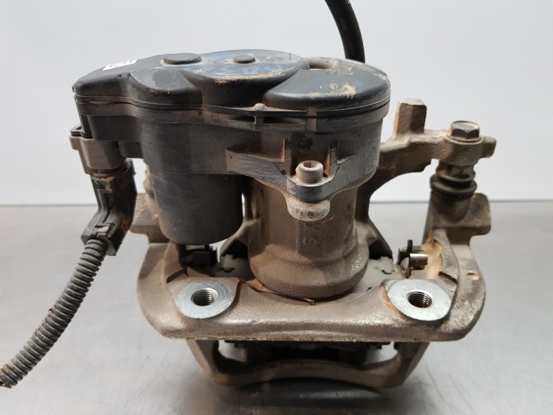 Recambio de pinza freno trasera derecha para toyota c-hr hybrid referencia OEM IAM 4783010030  