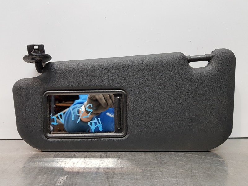 Recambio de parasol izquierdo para toyota c-hr hybrid referencia OEM IAM 74320F4020C0  