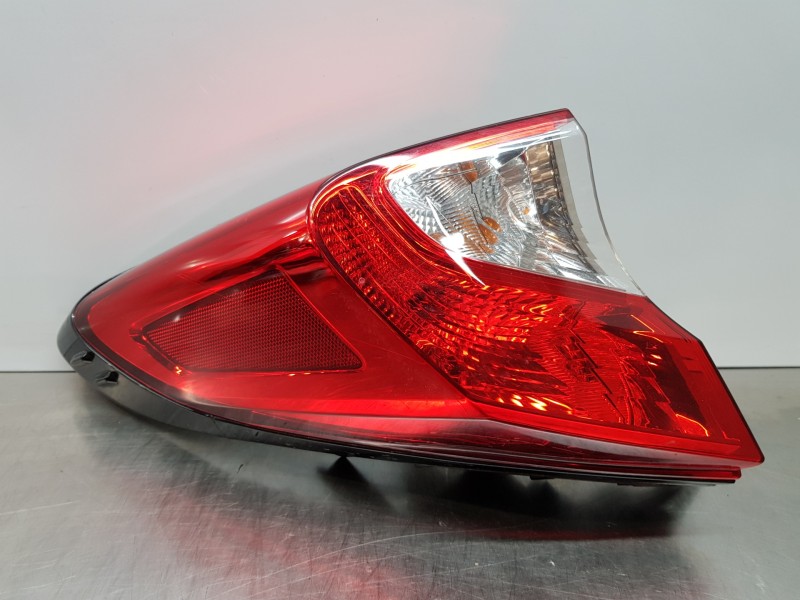 Recambio de piloto trasero izquierdo para toyota c-hr hybrid referencia OEM IAM 81561F4010 81560F4010 