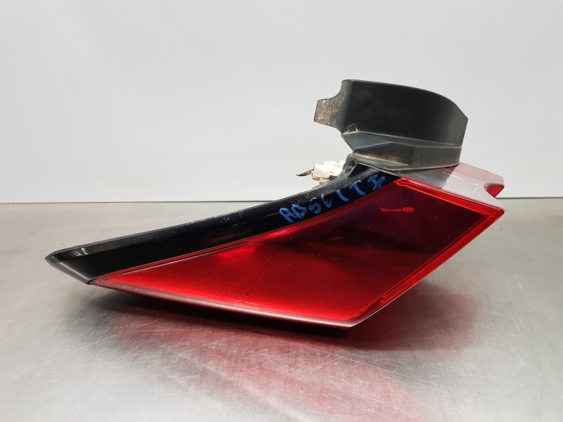 Recambio de piloto trasero izquierdo para toyota c-hr hybrid referencia OEM IAM 81561F4010 81560F4010 