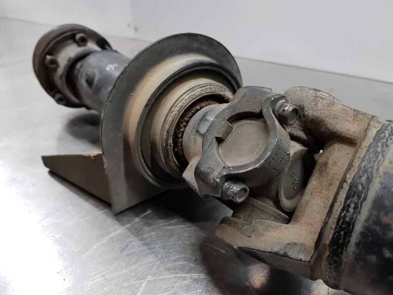 Recambio de transmision central para mercedes clase m (w163) 270 cdi referencia OEM IAM A1634101202   Recambio de transmision central para mercedes clase m (w163) 270 cdi referencia OEM IAM A1634101202