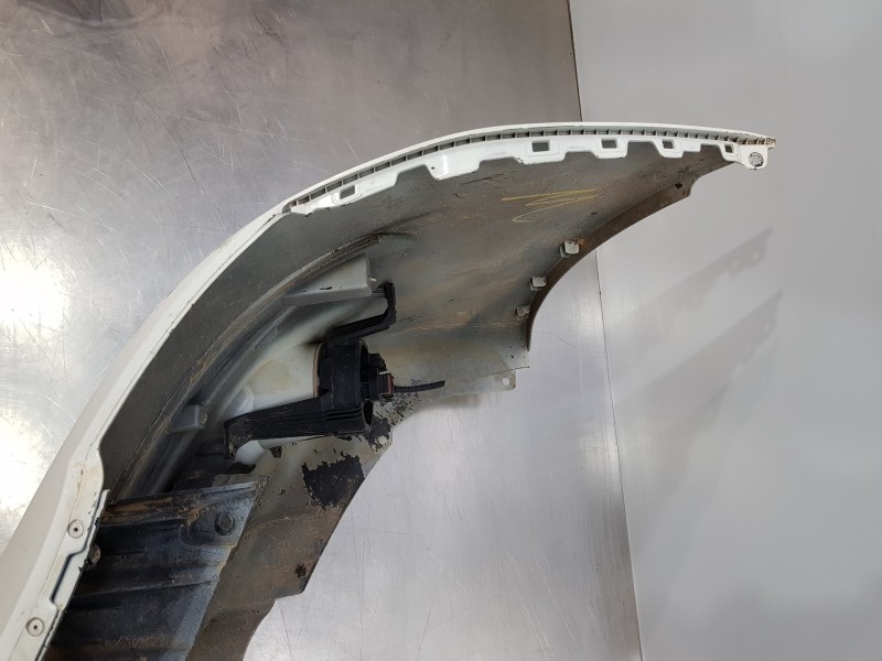 Recambio de paragolpes delantero para ssangyong rodius ii referencia OEM IAM 7871121600  