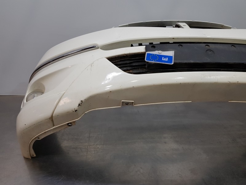 Recambio de paragolpes delantero para ssangyong rodius ii referencia OEM IAM 7871121600  