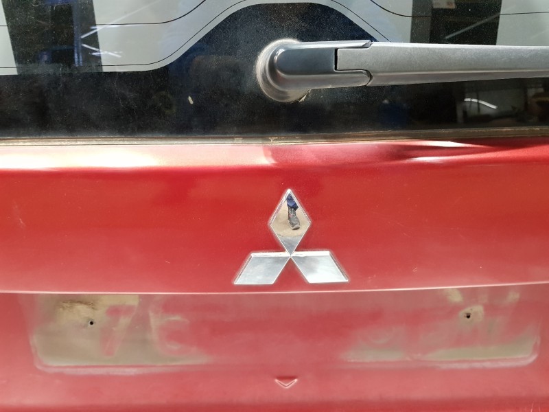 Recambio de porton trasero para mitsubishi outlander (cw0) challenge referencia OEM IAM 5801A536  