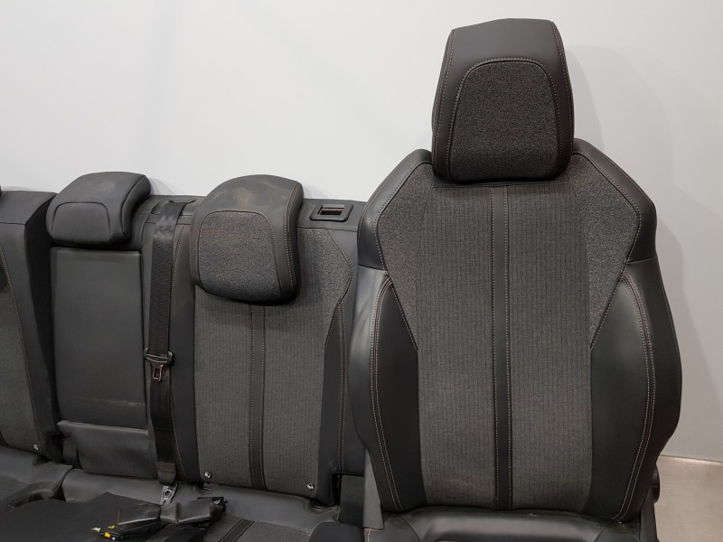 Recambio de juego asientos completo para peugeot 3008 gt line referencia OEM IAM 1622708380 1616753480 