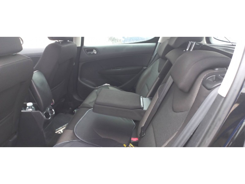 peugeot 308 del año 2008