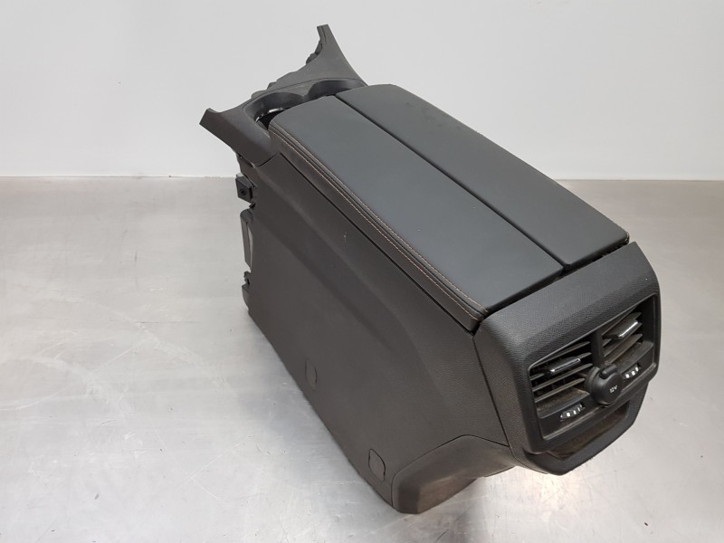 Recambio de juego asientos completo para peugeot 3008 gt line referencia OEM IAM 1622708380 1616753480 