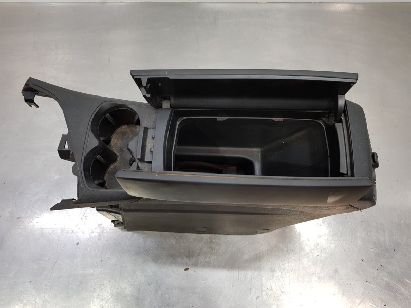 Recambio de juego asientos completo para peugeot 3008 gt line referencia OEM IAM 1622708380 1616753480 