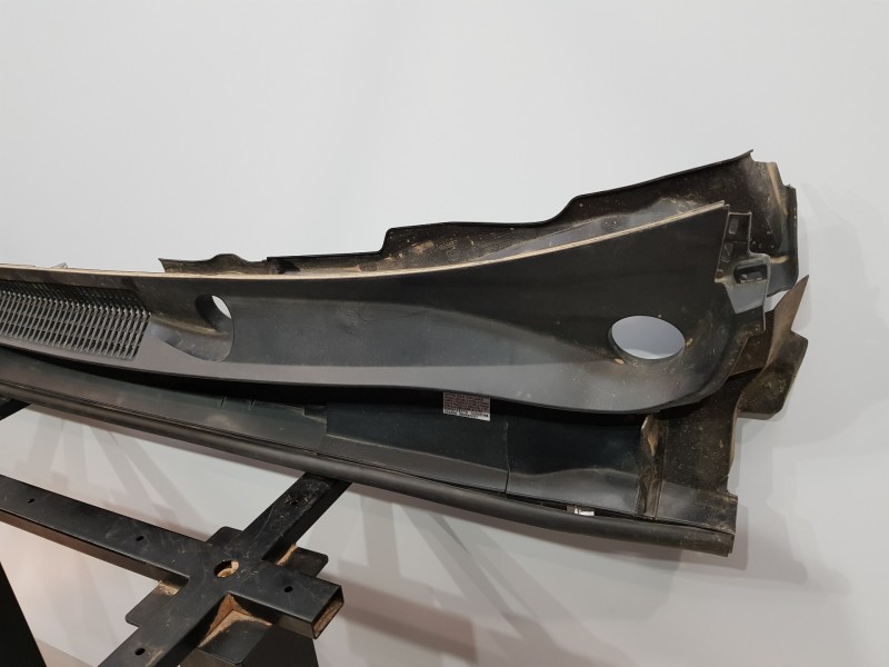 Recambio de torpedo para toyota corolla (e21) style referencia OEM IAM 5570802A10 5578102580 5578102690