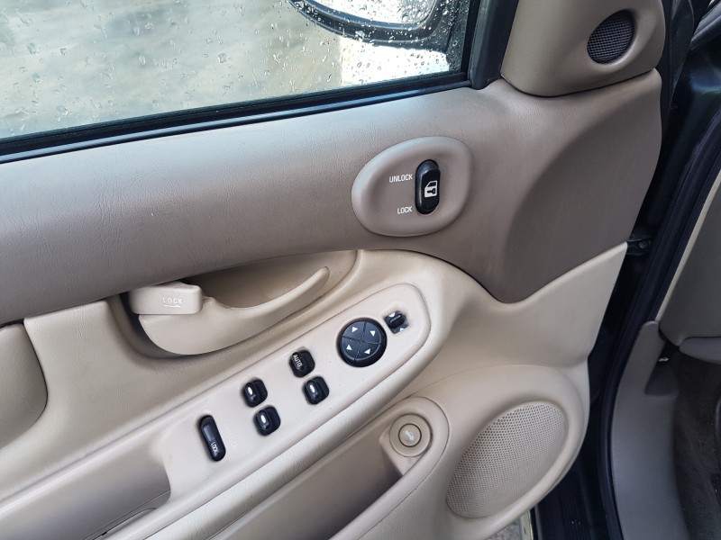 chevrolet alero del año 2000