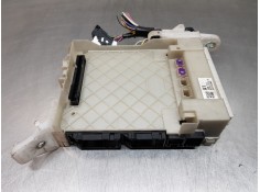 Recambio de caja reles / fusibles para toyota c-hr hybrid referencia OEM IAM 82730F4010B 82730F4010 