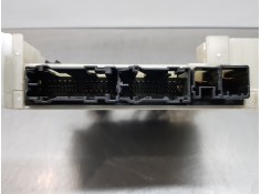 Recambio de caja reles / fusibles para toyota c-hr hybrid referencia OEM IAM 82730F4010B 82730F4010  2