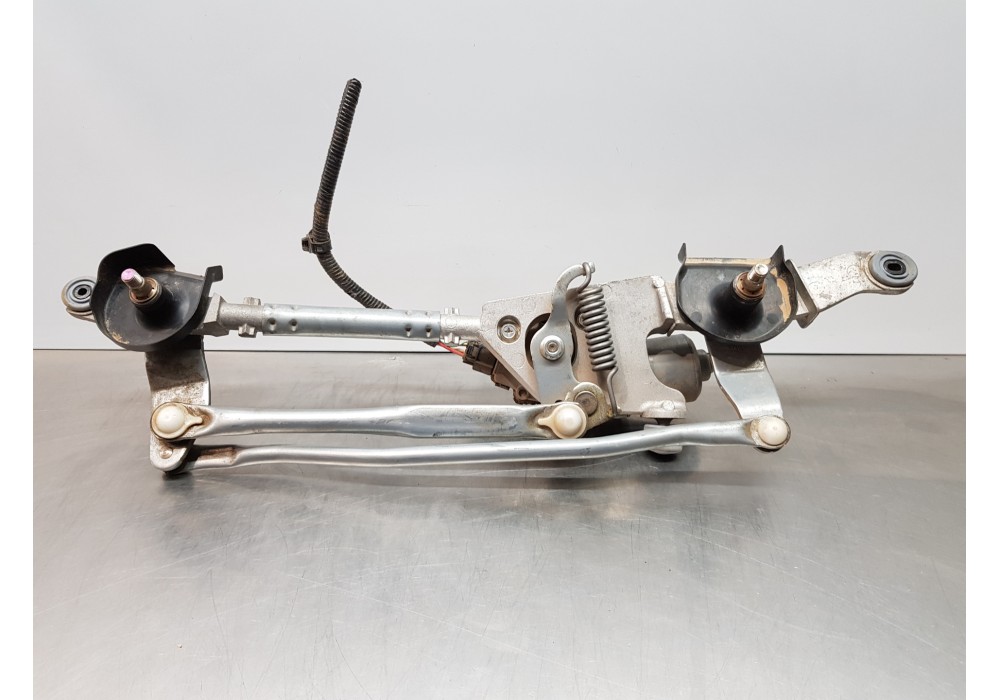 Recambio de motor limpia delantero para toyota corolla (e21) style referencia OEM IAM 8511012C80 1594000392 