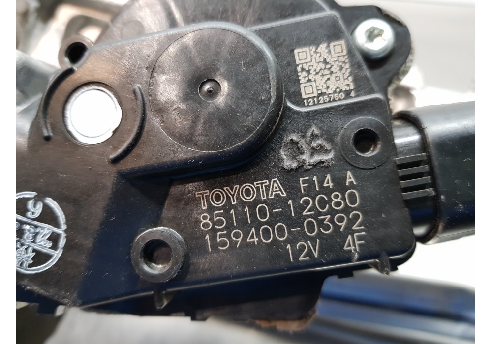 Recambio de motor limpia delantero para toyota corolla (e21) style referencia OEM IAM 8511012C80 1594000392 