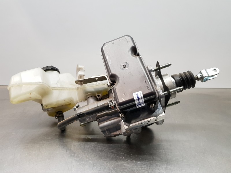 Recambio de servofreno para toyota c-hr hybrid referencia OEM IAM 4705010010 4727047040 