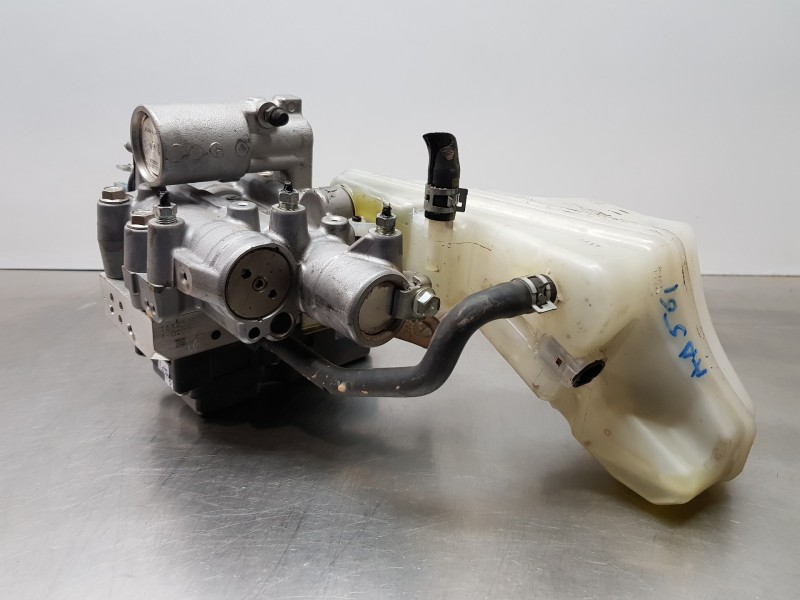 Recambio de servofreno para toyota c-hr hybrid referencia OEM IAM 4705010010 4727047040 