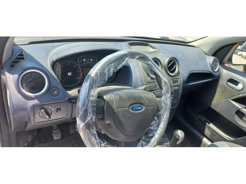 ford fiesta (cbk) del año 2006