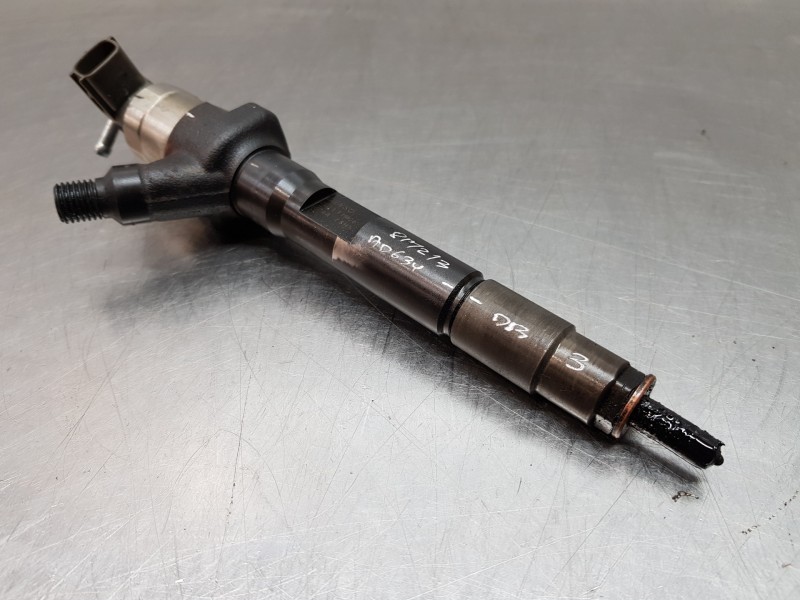 Recambio de inyector para mazda cx-7 (er) active referencia OEM IAM R2AA13H50  