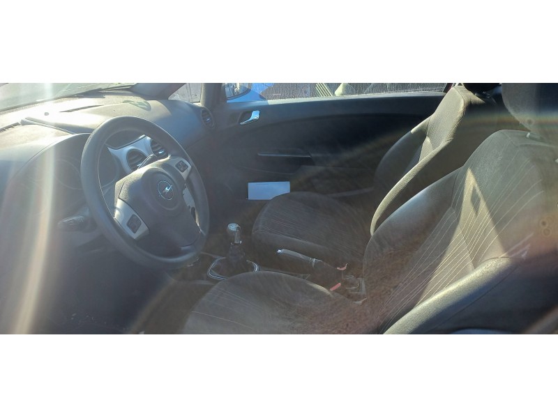opel corsa d del año 2007