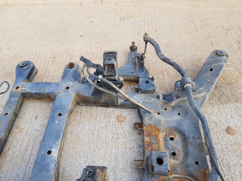 Recambio de puente delantero para ssangyong rodius ii referencia OEM IAM    Recambio de puente delantero para ssangyong rodius ii referencia OEM IAM